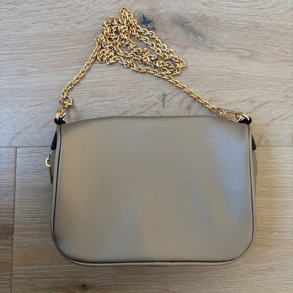 Versace Fragrance Gold Clutch Shoulder Crossbody Handbag*H - Picture 2 of 6